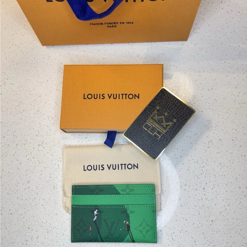 LOUIS VUITTON GOLF DOUBLE CARD HOLDER - Picture 5 of 7